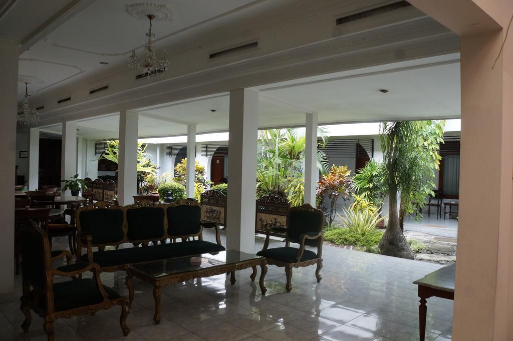 Hotel Kirana Yogyakarta Exterior photo