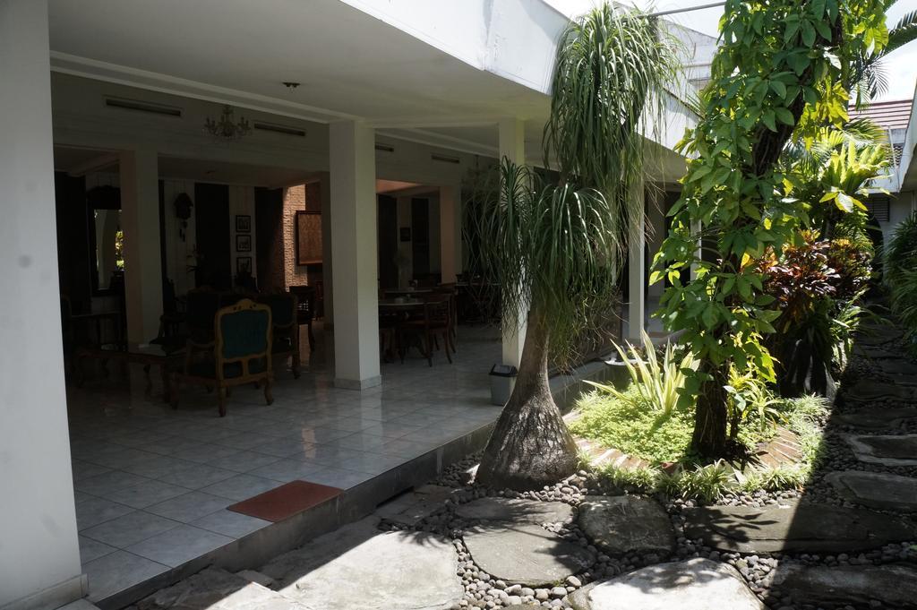 Hotel Kirana Yogyakarta Exterior photo